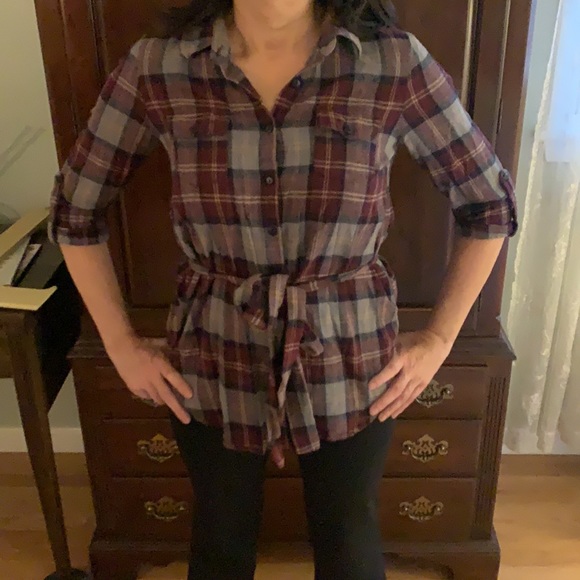 Juniors Plaid Flannel - Picture 7 of 12